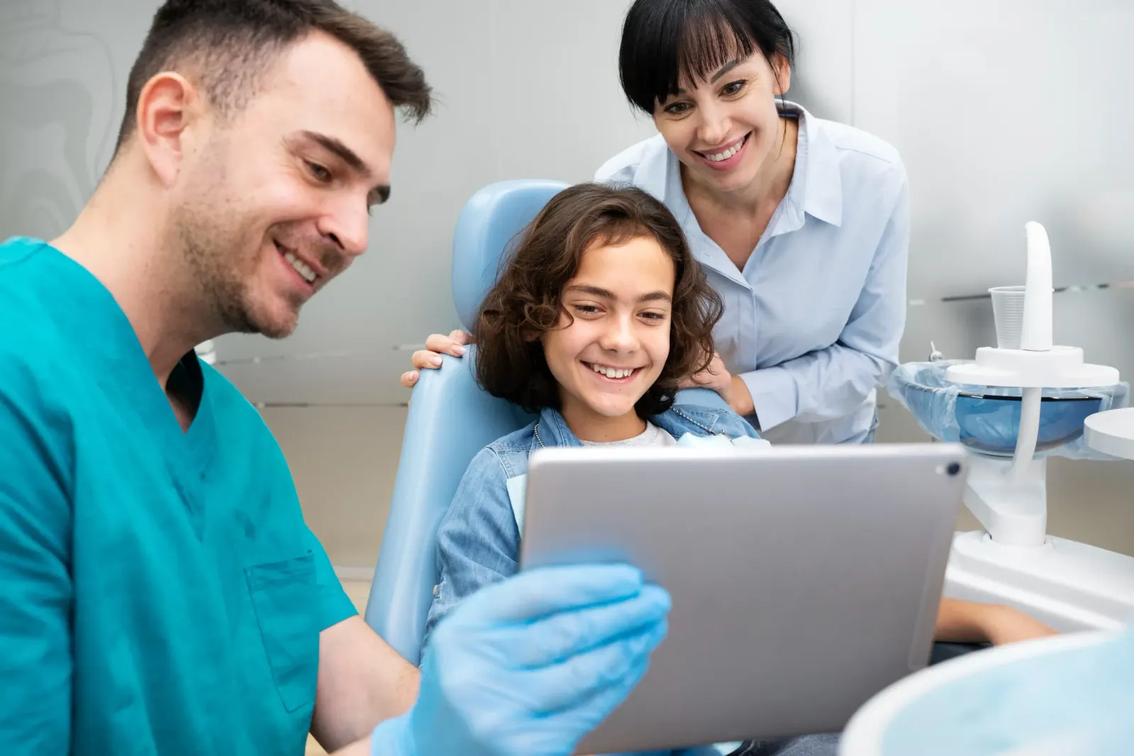 Website für die Zahnarztpraxis: Patienten gewinnen – und die Regeln einhalten