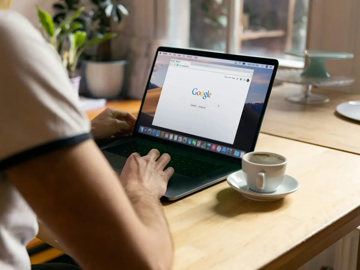 Monatliche SEO-Betreuung – gefunden bei Google und in ChatGPT & Co. – Balaba Digital